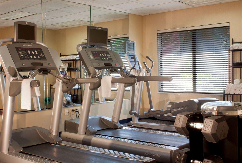 Springhill Suites By Marriott Atlanta Кеннесо Экстерьер фото