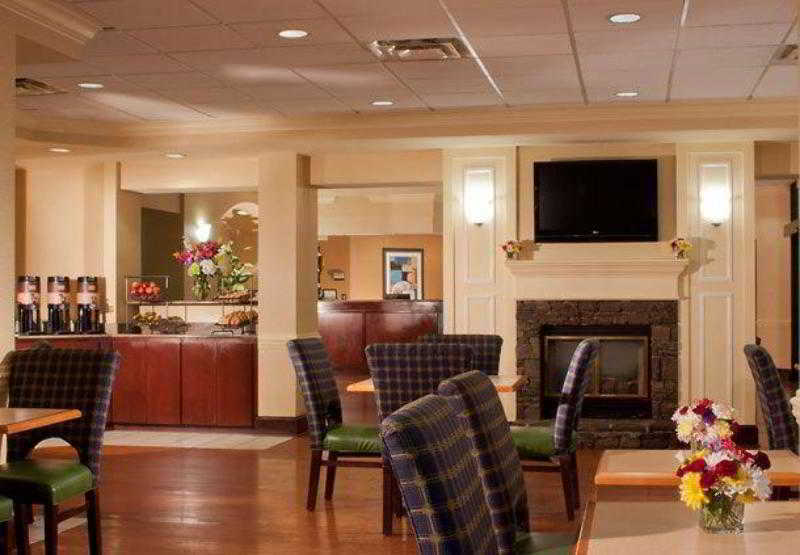 Springhill Suites By Marriott Atlanta Кеннесо Экстерьер фото
